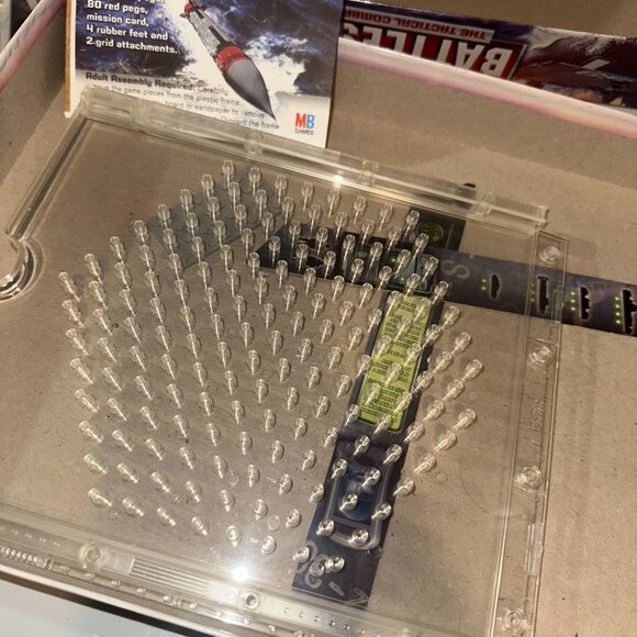 Battleship The Tactical Combat board game - Picture 3 of 4